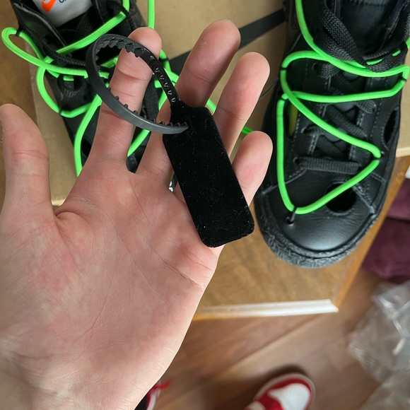 off white blazer lows